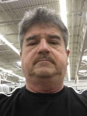 American men looking for love