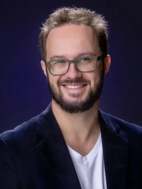 American men looking for love