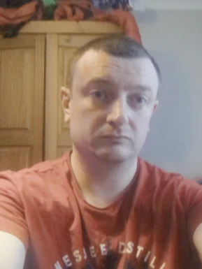 English men looking for love