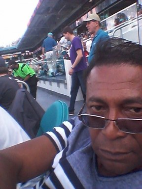 American men looking for love