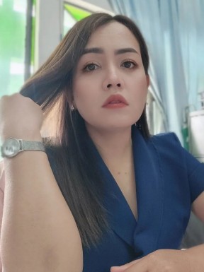 Thai girl for dating