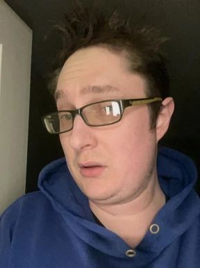 English men looking for love
