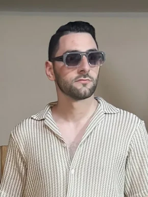 Foreign men for dating