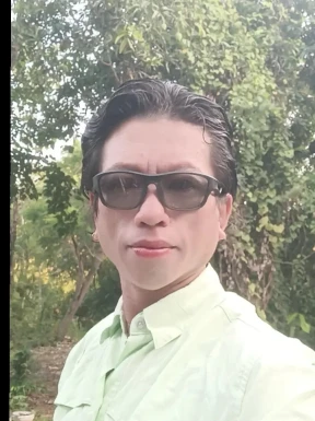 Foreign men for dating
