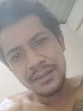 Thai girl for dating