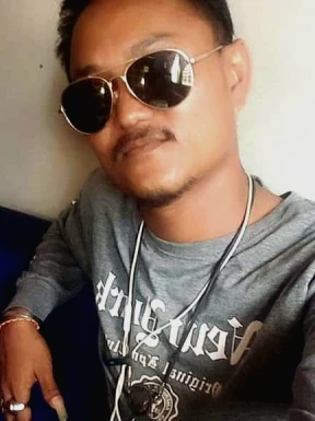 Foreign men for dating