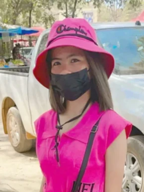 Thai girl for dating