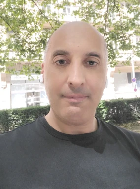 French men looking for love