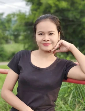 Thai girl for dating