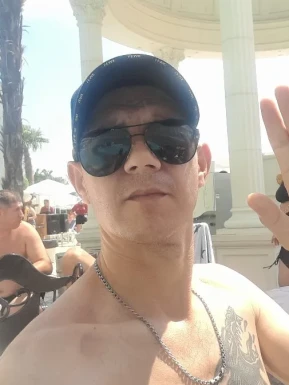 Foreign men for dating