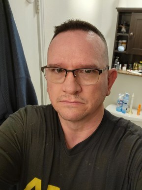 American men looking for love