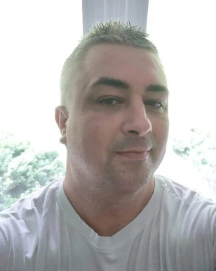 American men looking for love