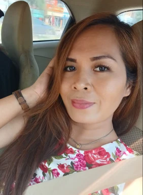 <span>Nina, 44</span>&nbsp;<span style='width: 25px; height: 16px; float: right; background-image: url(/bitmaps/flags_small/TH.PNG)'>&nbsp;</span><br><span>Kampaephet, Thailand</span>&nbsp;<input type='button' class='joinbtn' style='float: right' value='JOIN NOW' />