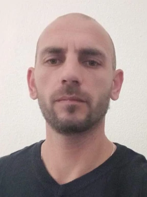 Spanish men looking for love